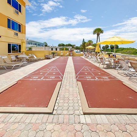 Page Terrace Beachfront Hotel سانت بيتي بيتش المظهر الخارجي الصورة