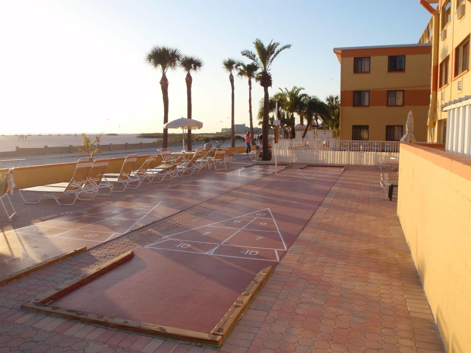 Page Terrace Beachfront Hotel سانت بيتي بيتش المظهر الخارجي الصورة